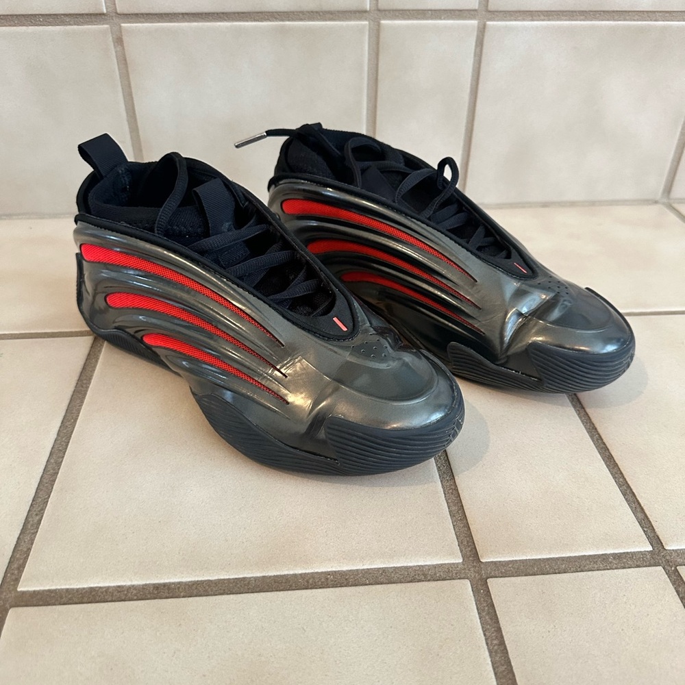 adidas Harden Vol. 9 'Hellcat' Mens
Size 8